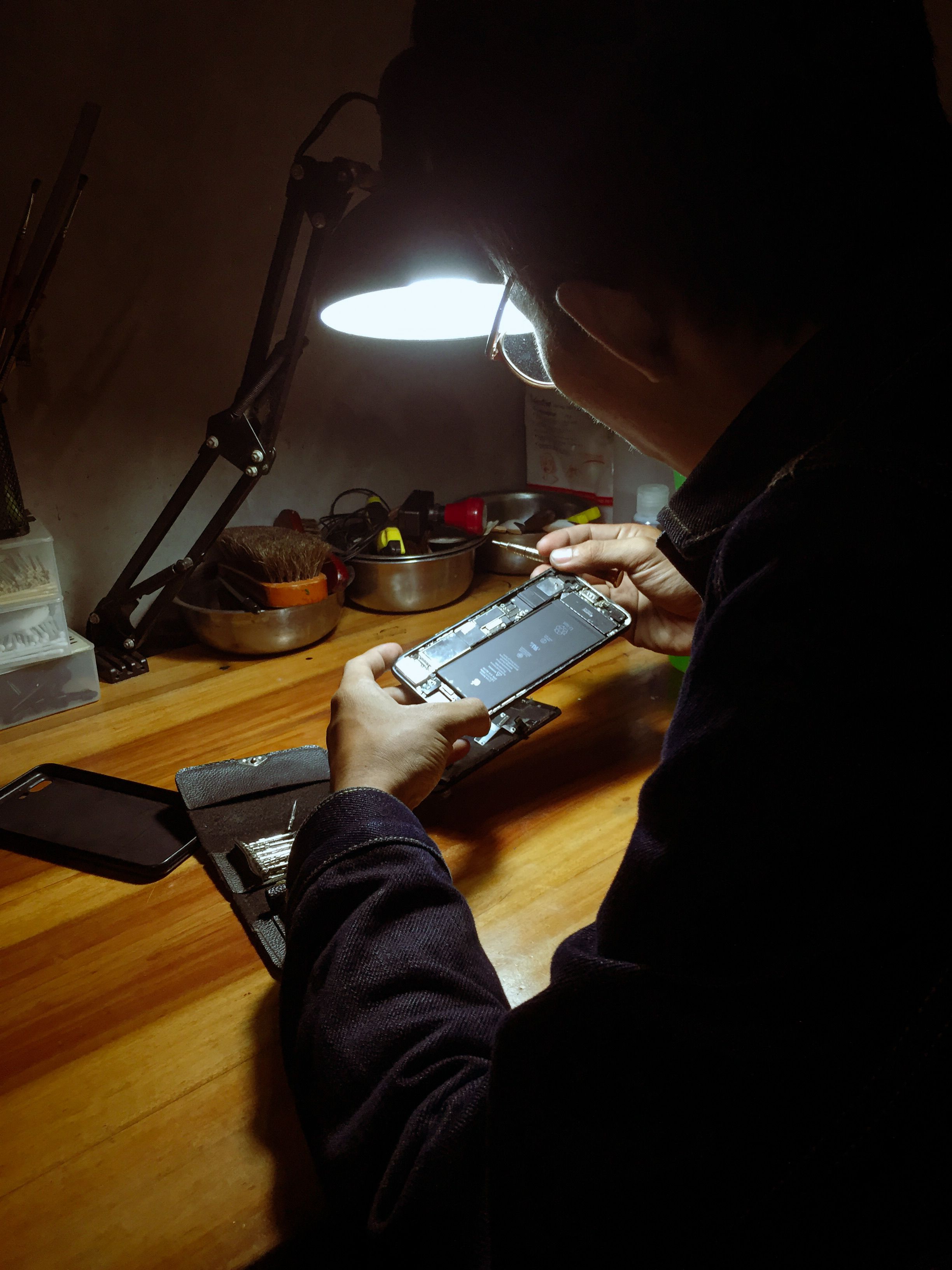 Screen protection installation
